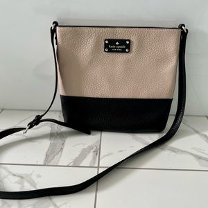 Kate Spade over the shoulder purse - excellent condition!